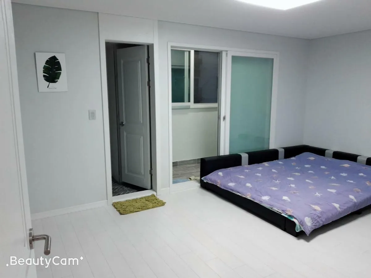 Homestay Lisa Gold House Korsel